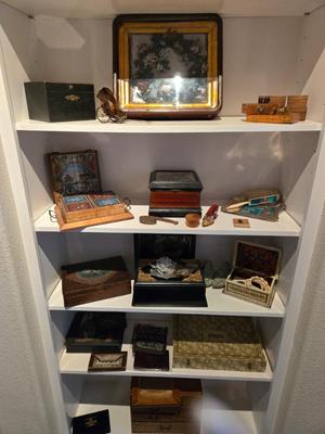 Sale Photo Thumbnail #137