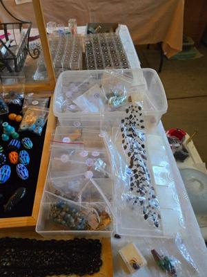 Sale Photo Thumbnail #144