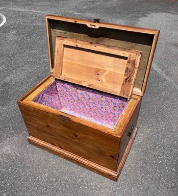Wooden chest coffer