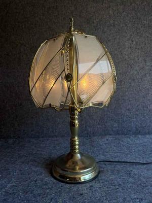 Touch lamp