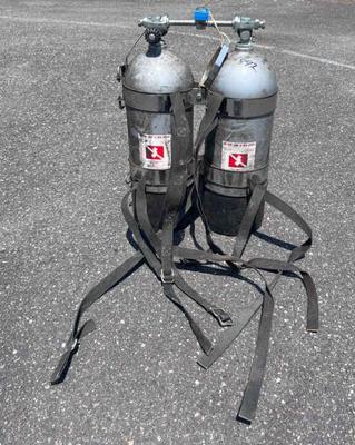 Scuba tanks doubles twin
