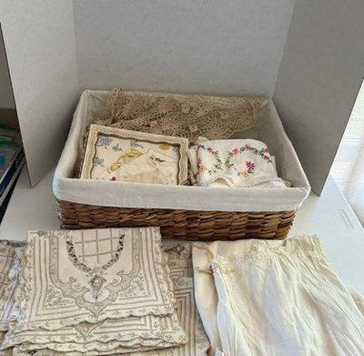 Large Lot Of Linens, Crocheted Doilies, Pillow Cases & More
Lot #: 401