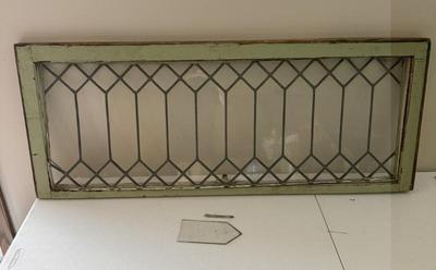 Vintage Leaded Glass Window Pane (as-Is)
Lot #: 118