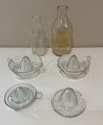 Lot (4) Vintage Glass Juicers & (2) Milk Bottles- "palmiter Dairy" Battle Creek
Lot #: 211