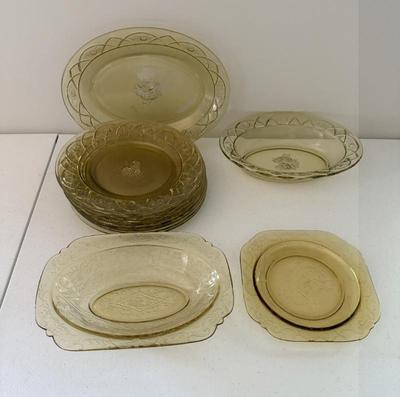 Lot (11) Pieces Vintage Amber Depression Glass
Lot #: 100