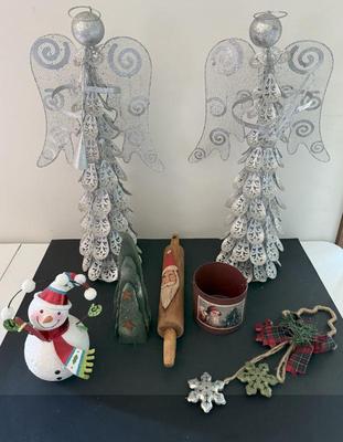 Lot Christmas Decor- Pair Large Angels, Wooden Trees, Carved Santa Rolling Pin, Snowman & More
Lot #: 359