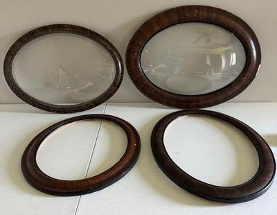 Lot (4) Vintage Photograph Finish Oval Frames - (2) With Convex Glass
Lot #: 140