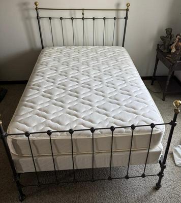 Antique Victorian Brass & Iron Bed W/Full Size Mattress & Boxspring 