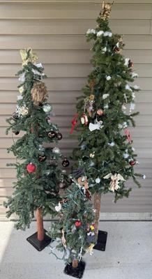 Lot (3) Decorated Christmas Trees- Wood W/metal Base
Lot #: 361