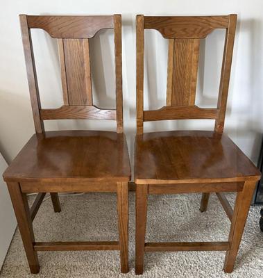 Lot (2) Wooden Bar Chairs
Lot #: 325