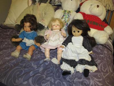 Sale Photo Thumbnail #162: Cute vintage dolls and plushies, and a Vermont Teddy Bear 1990s
