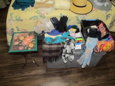 Sale Photo Thumbnail #127: Lovely selection of ladies' clothing...