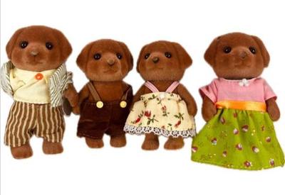 Sale Photo Thumbnail #190: Calico Critters Chocolate Labrador Family