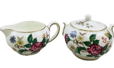 Sale Photo Thumbnail #117: Wedgewood Charnwood China Creamer And Sugar Bowl