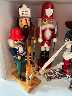 Sale Photo Thumbnail #164