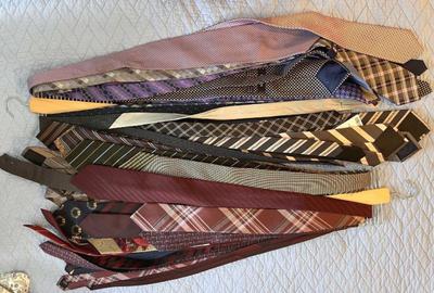 Sale Photo Thumbnail #136
