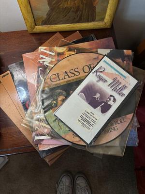 Sale Photo Thumbnail #720