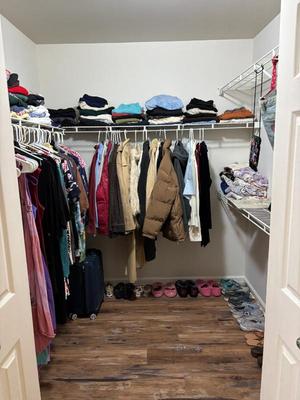 Sale Photo Thumbnail #262