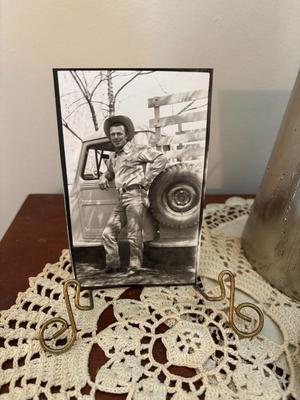 Sale Photo Thumbnail #343