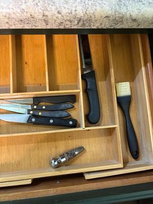 Sale Photo Thumbnail #585