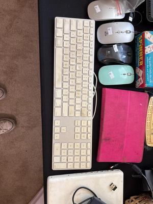 Sale Photo Thumbnail #12