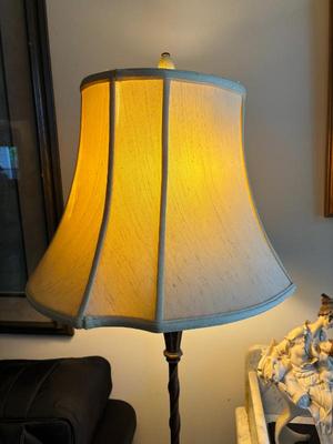 Sale Photo Thumbnail #688