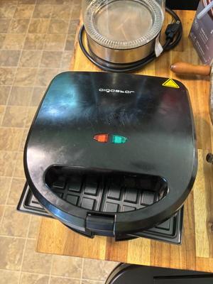 Sale Photo Thumbnail #546