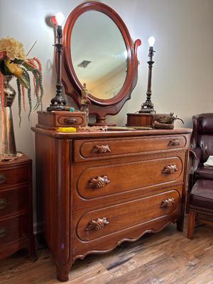 Sale Photo Thumbnail #359