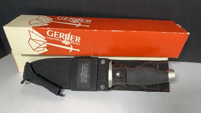 Original Gerber #5940 LMF -Saw Teeth Knife With Sheath