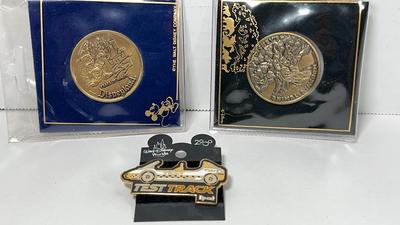 Disney Animal Kingdom & 35th Anniv Medallions & Epcot Pin