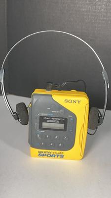 Sony Walkman WMF2078 With Headphones