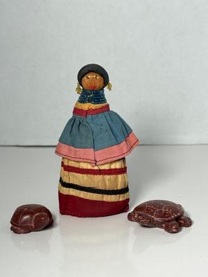 Vintage Native American Seminole Doll & 2 Hand Carved Pipestone Fetish Turtles