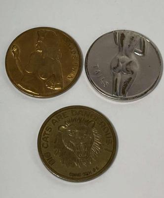 Pin Up Vintage Novelty Heads N Tails Coins