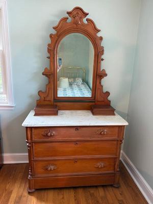 Victorian Eastlake Dresser With Marble Top & Mirror