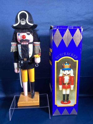 Decorative nutcracker pirate