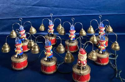 Mr christmas santaatms marching band set