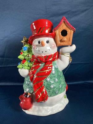 Cookie jar chirpy and chilly