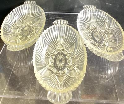 Set of three hazel atlas fans and triangles pattern olive dishes
