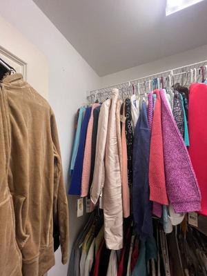 Sale Photo Thumbnail #473