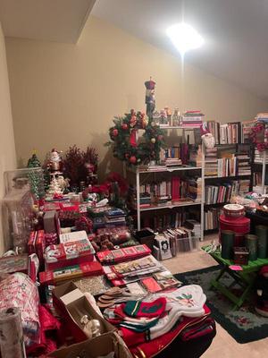 Sale Photo Thumbnail #378