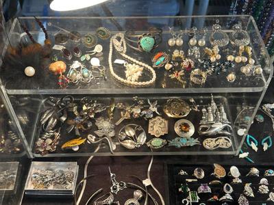 Sale Photo Thumbnail #55
