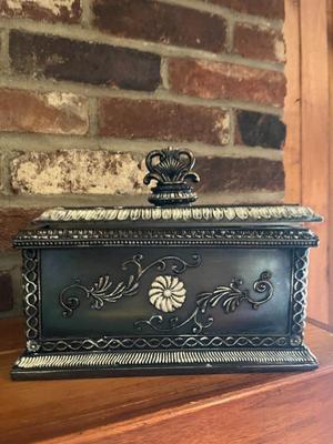 Sale Photo Thumbnail #176