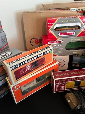 Sale Photo Thumbnail #219