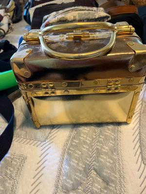 Sale Photo Thumbnail #283