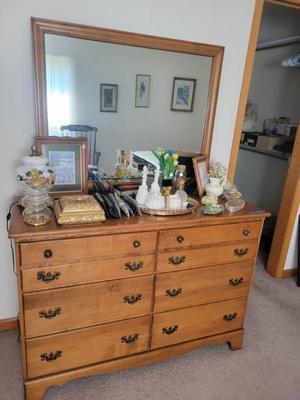 Sale Photo Thumbnail #40