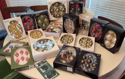 Boxed Glass Ornaments 