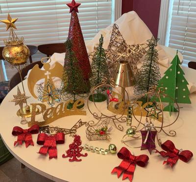 Metal Christmas Decor 