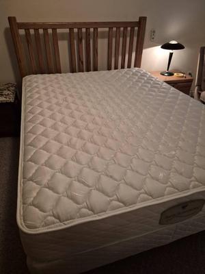 Queen Solid Wood Bed