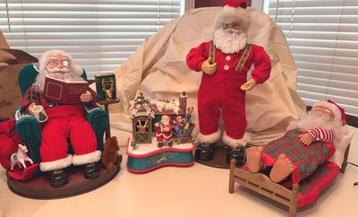Animated Santa Figures