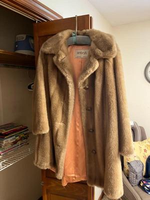Sale Photo Thumbnail #163